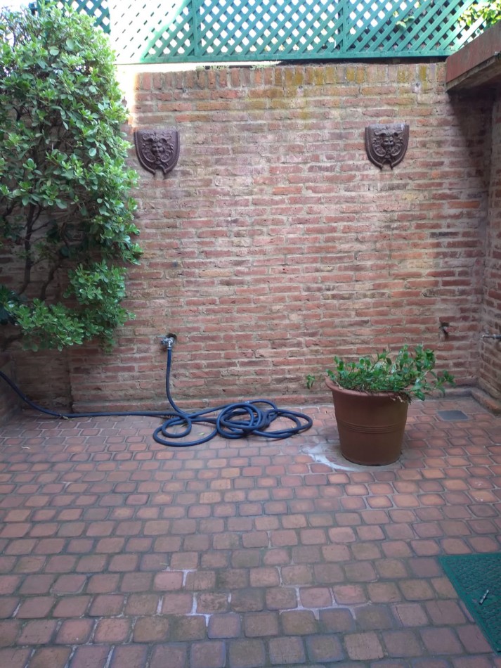 SAN ISIDRO LIBERTADOR AL RIO- CHALET EUROPEO- 6 AMBIENTES 