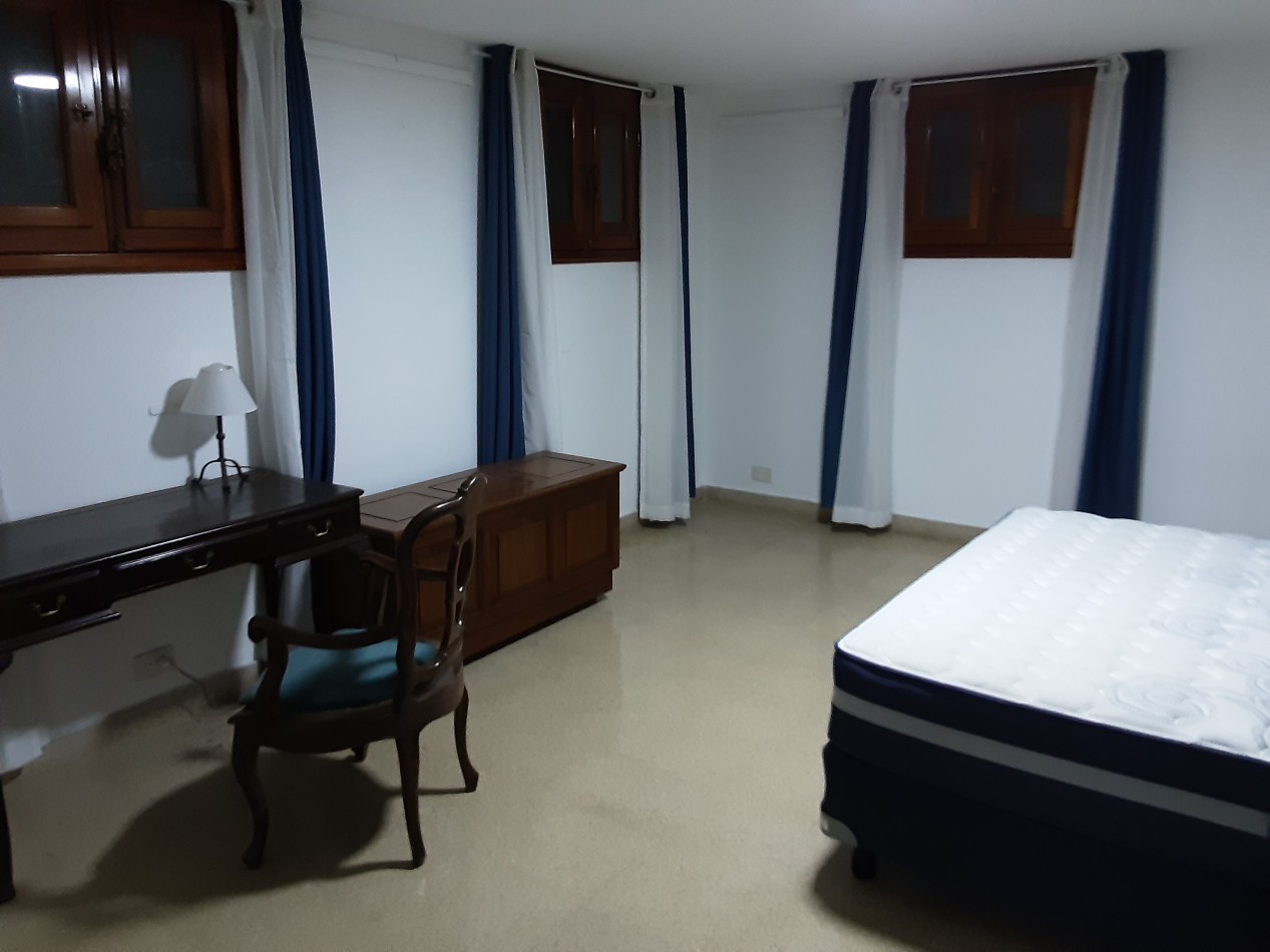 SAN ISIDRO LIBERTADOR AL RIO- CHALET EUROPEO- 6 AMBIENTES 