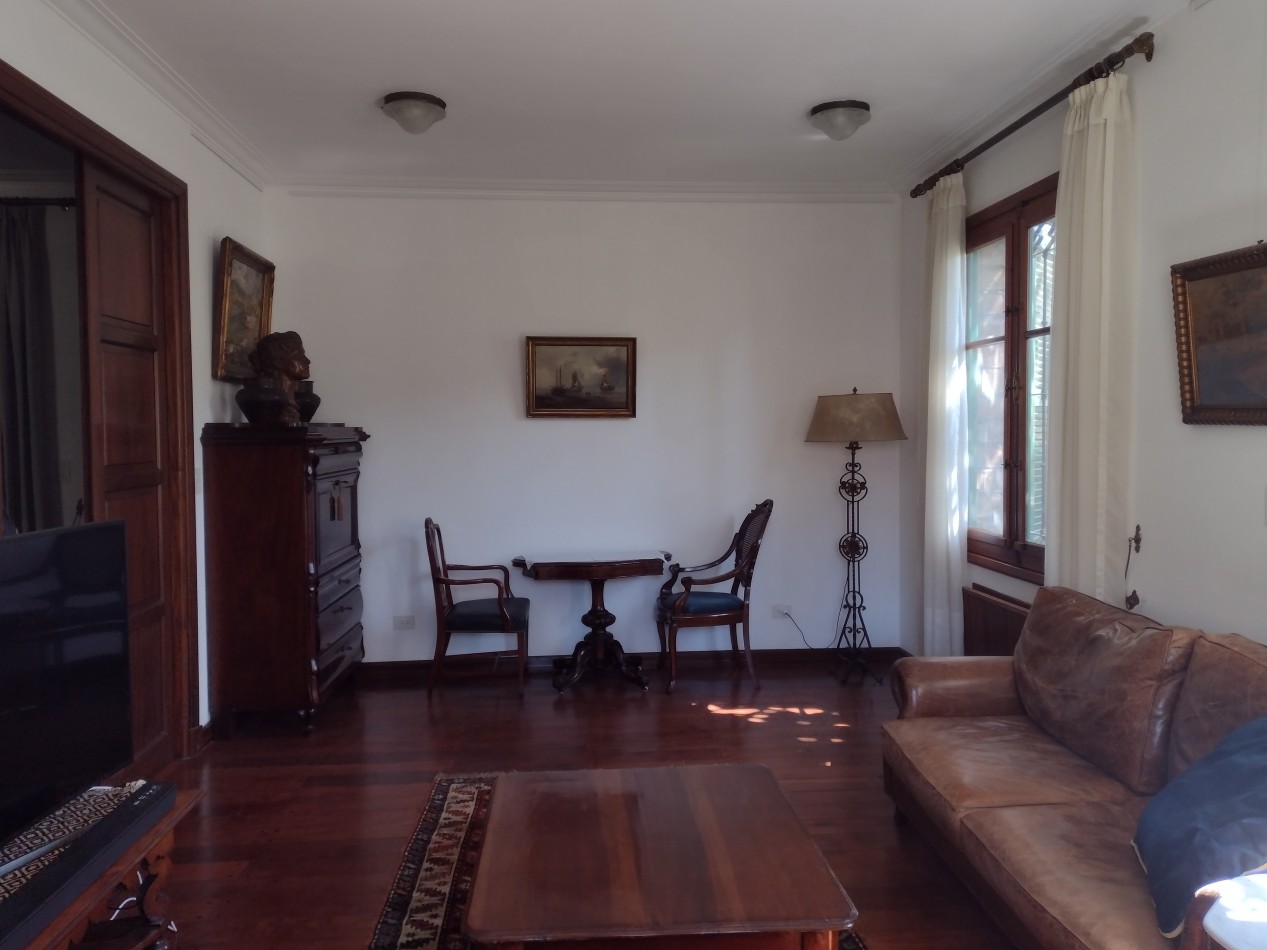 SAN ISIDRO LIBERTADOR AL RIO- CHALET EUROPEO- 6 AMBIENTES 