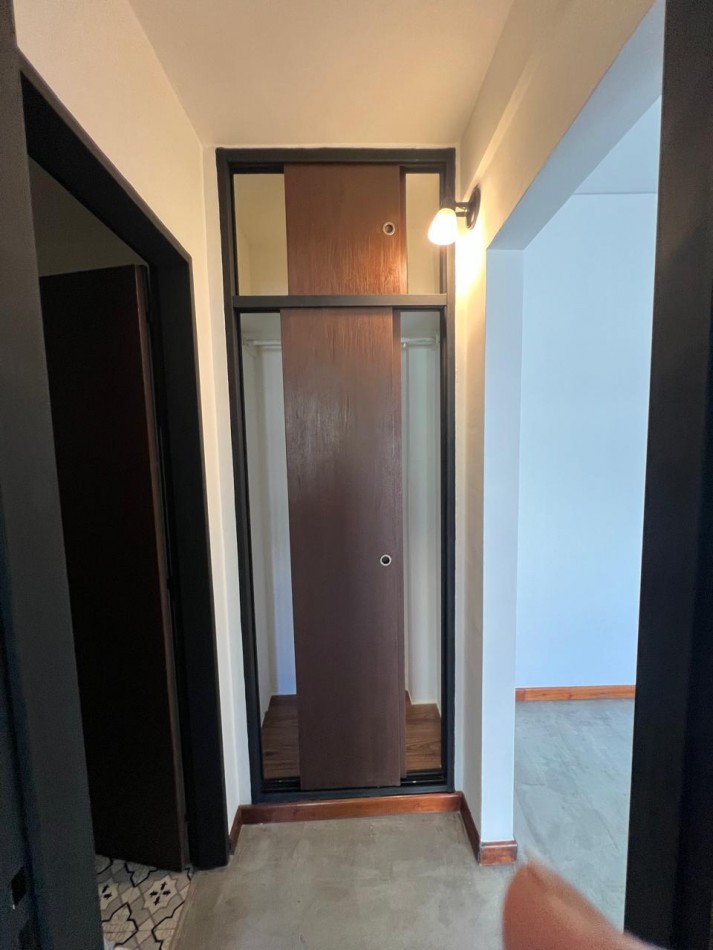 ALQUILER AMPLIO PH 2 AMBIENTES CON BALCON CAMARONES 1800 PATERNAL