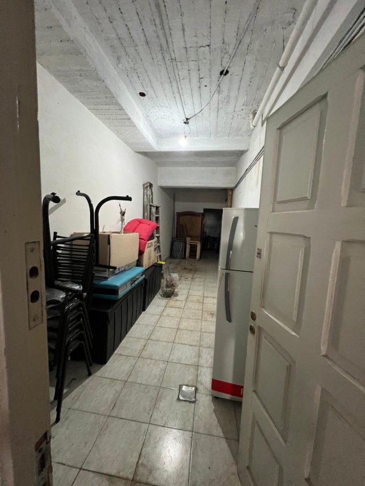 ALQUILER AMPLIO PH 2 AMBIENTES CON BALCON CAMARONES 1800 PATERNAL