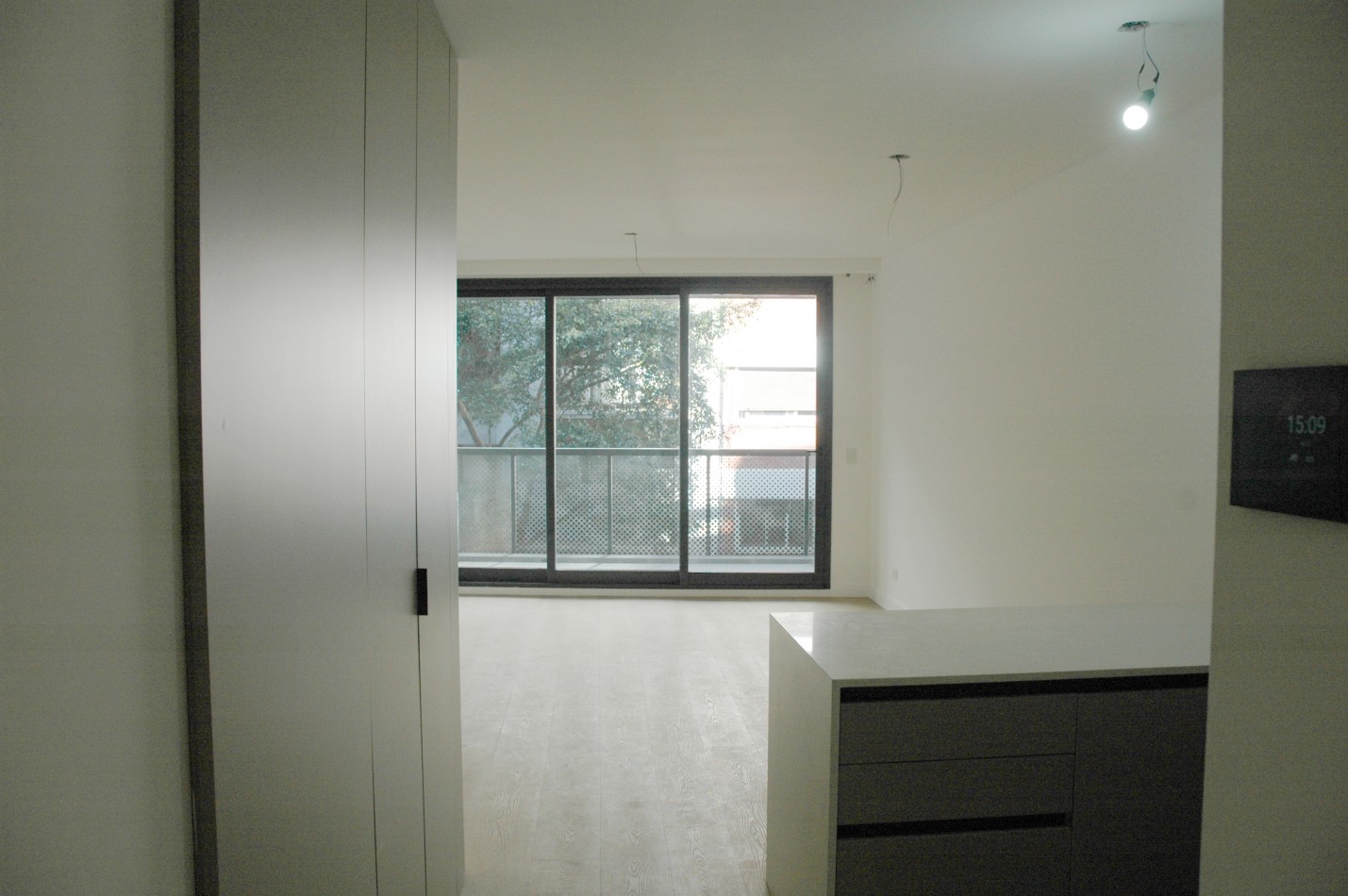 RECOLETA- EN VENTA AMPLIO DOS AMBIENTES EN ANCHORENA Y JUNCAL A ESTRENAR