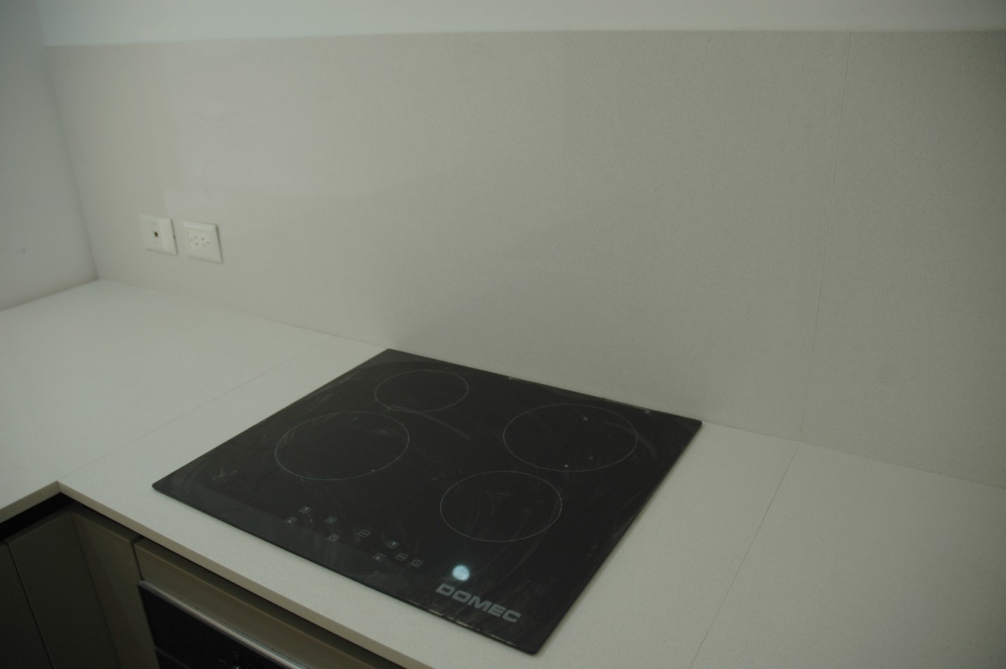 RECOLETA- EN VENTA AMPLIO DOS AMBIENTES EN ANCHORENA Y JUNCAL A ESTRENAR