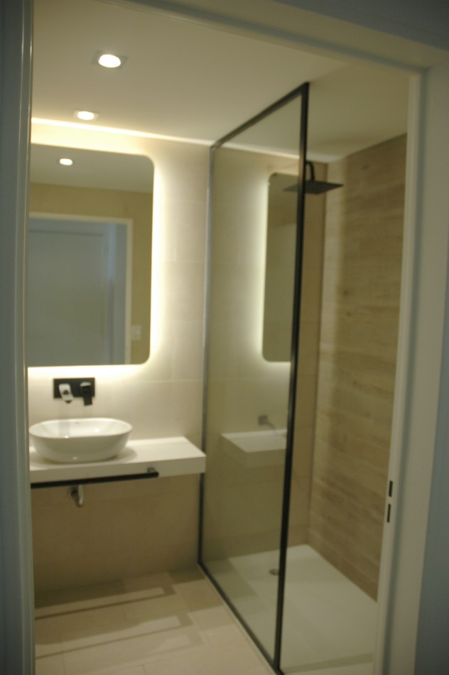 RECOLETA- EN VENTA AMPLIO DOS AMBIENTES EN ANCHORENA Y JUNCAL A ESTRENAR