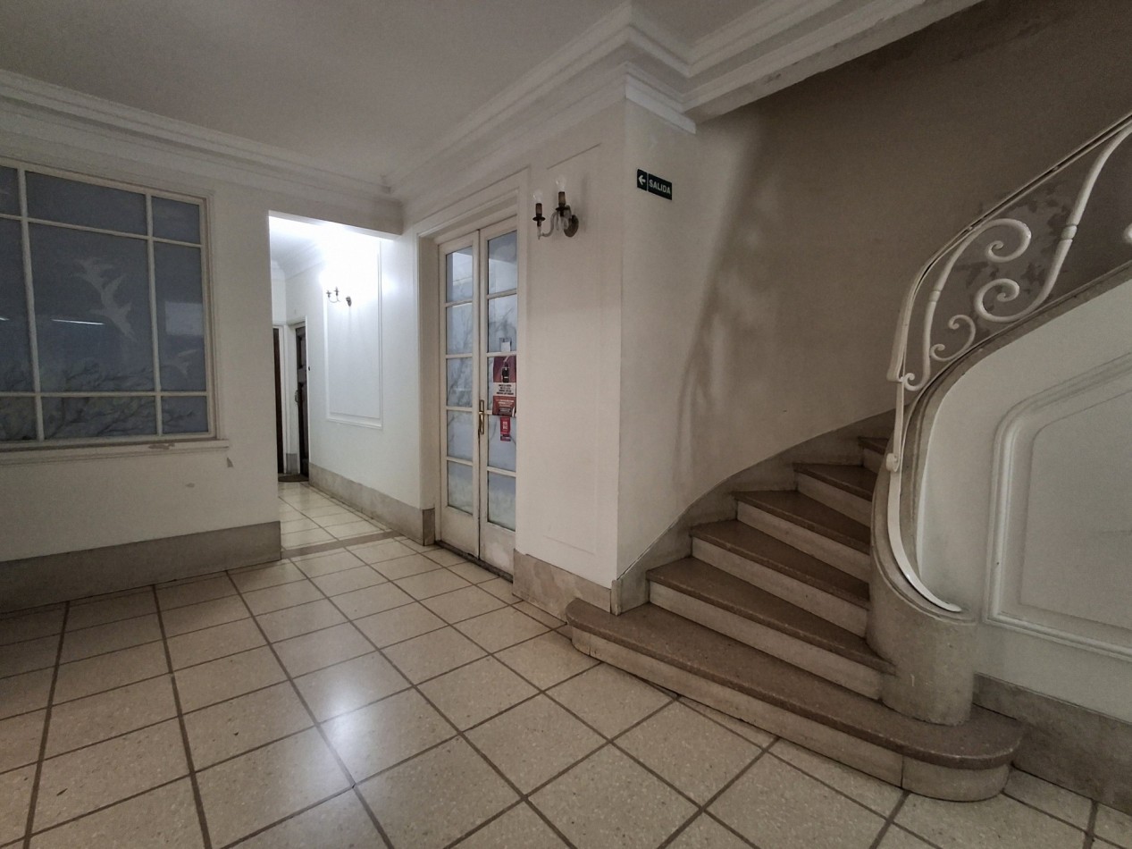 ALTO PALERMO/ AMPLIO DOS AMBIENTES PARA ACTUALIZAR