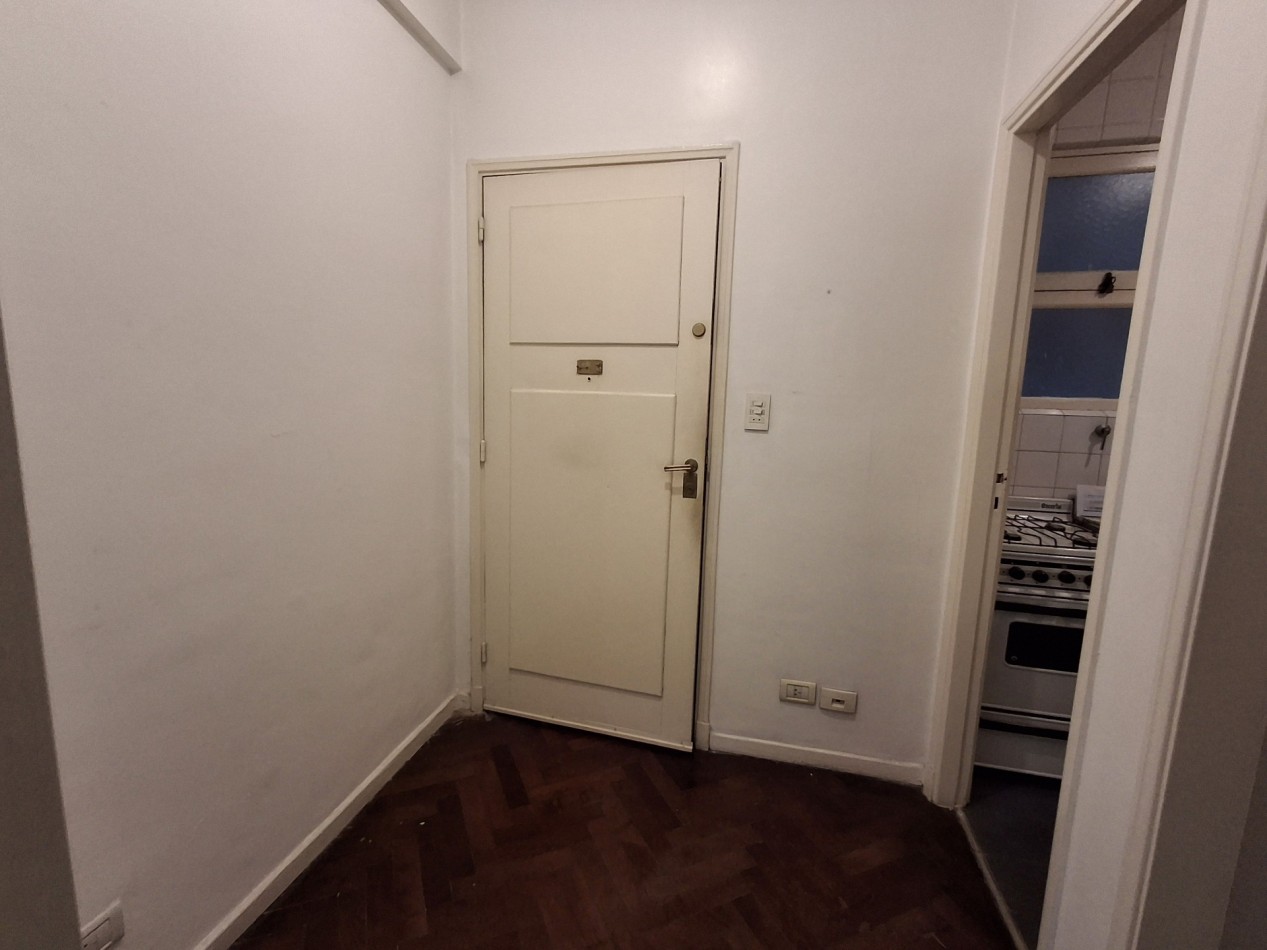 ALTO PALERMO/ AMPLIO DOS AMBIENTES PARA ACTUALIZAR