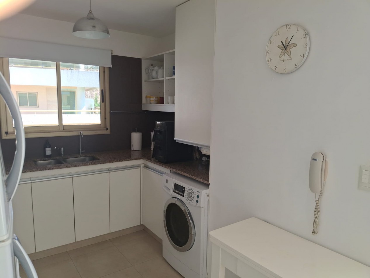 PINAMAR HOLLYWOOD, DEPARTAMENTO 4 PERSONAS, AMENITIES, COCHERA, TERRAZA C/ PARRILLA PRIVADA, DIRECTO