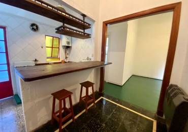MUY BUEN PH DOS AMBIENTES CON PATIO MATHEU 1.100 - EXCELENTE UBICACION- San Cristobal